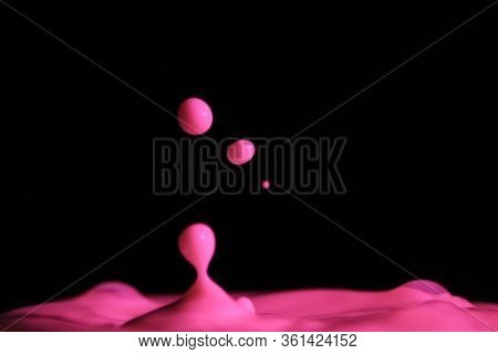 Color Liquid Droplets Splashing Fluids Incredible Beautiful Abstract Oddities