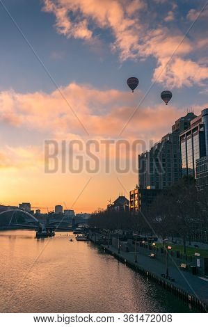 Melbourne , Australia - June 18, 2017: Melbourne Cityscape At Sunrise With Melbourne Cbd Skyscrapers
