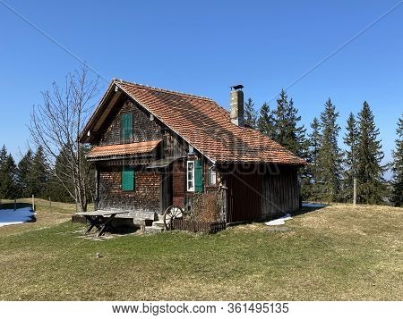Family Livestock Farms And Traditional Rural Architecture In The Alptal Valley And Along The Alp Riv