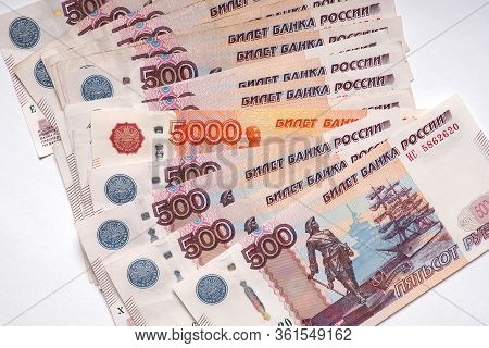 Russian Banknote 5000 Rubles Peeps Out Of The Many Banknotes 500 Rubles