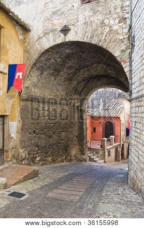 Kuja. Narni. Umbria. Italia.