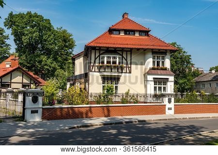 Kaliningrad, Russia - June 20, 2019: Historic Villas On Kutuzov Street (amalienau District). Former 