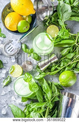 Basil Smash Gin Cocktail