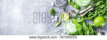 Basil Smash Gin Cocktail