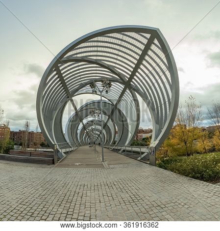 Madrid, Spain - December 13, 2018: The Arganzuela Bridge Over Manzanares River Downtown Madrid, Spai