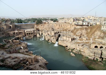 Shushtar harabelerde