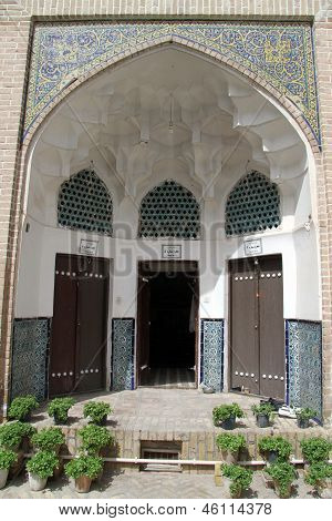 门