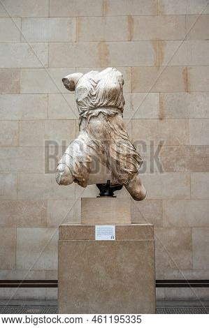 London, Uk - August 19, 2022: Exhibits From Classical Greece Inside The Famous British Muesum In Lon