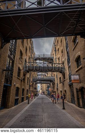 London Uk - August 21, 2022: Street View Of Shad Thames A Historic Riverside Street Next To Tower Br