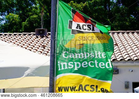 Bordeaux , Aquitaine  France - 05 09 2022 : Acsi Guide Campsite Logo Sign And Text Brand Of European