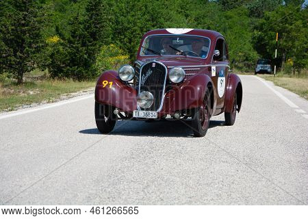 Fiat 508 S Mm Balilla Berlinetta Aerodinamica 1935 On An Old Racing Car In Rally Mille Miglia 2022 T