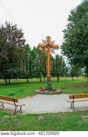 Cross at the crossroads of Vydeniai village. Varena district, Lithuania.