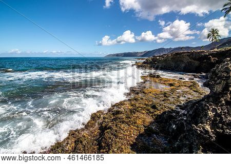 Kea'au Beach Park Rocky Scenes In Oahu Hawaii
