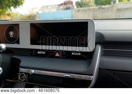 Bordeaux , Aquitaine  France - 10 09 2022 : Hyundai Ioniq 5 Electric Vehicle Interior Screen Dashboa