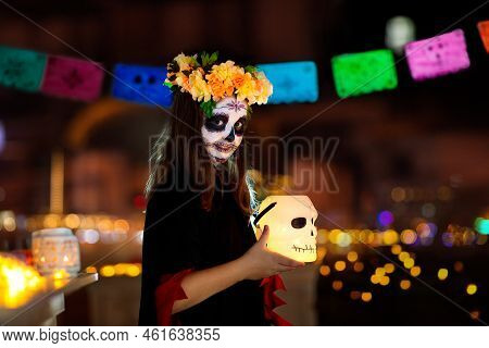 Dia De Los Muertos Celebration. Traditional Day Of The Dead Party. Halloween In Mexico. Mexican Girl