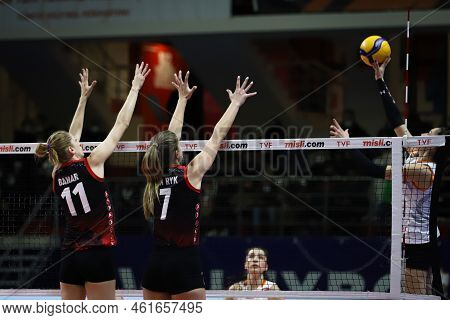 Istanbul, Turkey - January 30, 2022: Kiera Van Ryk And Bahar Toksoy Guidetti In Action During Turk H