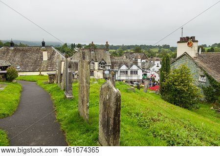 Hawkshead, Cumbria, Uk, 15 August 2018 : Cemetery At The Saint Michael And All Angels Church, Anglic