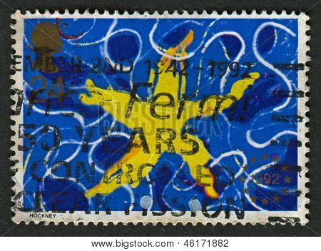 UK - około 1992: Znaczek wydrukowany w UK pokazuje obraz cir gwiazda Europejskiej, jednolitego rynku europejskiego,