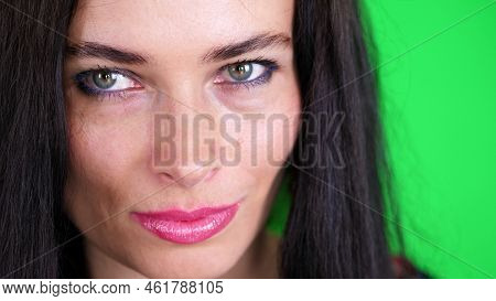 Green Background, Chromeakey. Portrait Of A Sexy Brunette Woman With Red Lips, In Stylish Glasses, S