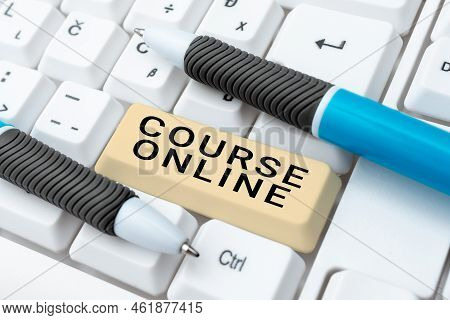 Writing Displaying Text Course Online. Business Idea Elearning Electronic Education Distant Study Di
