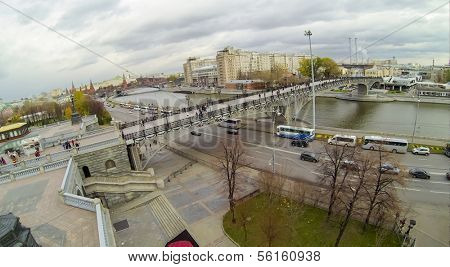 MOSCOW - OCT 20: View from unmanned quadrocopter to Patriarshy Bridge crossed the Moscow River and car road on October 20, 2013 in Moscow, Russia.