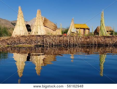 Titicaca Lake, Peru, Floating Islands Uros