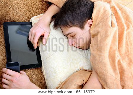 Teenager Sleeps With Tablet