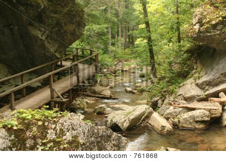 Fluss-Weg