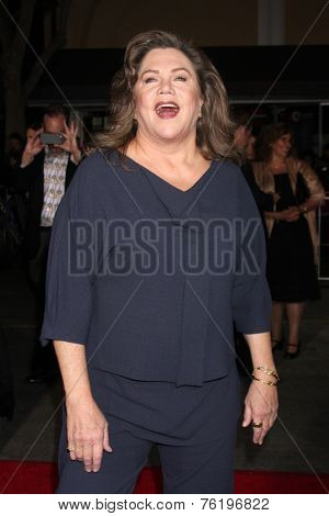 LOS ANGELES - NOV 3:  Kathleen Turner at the Dumb and Dumber To Premiere at the Village Theater on November 3, 2014 in Los Angeles, CA