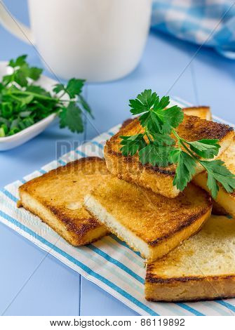 Toast With Verdure