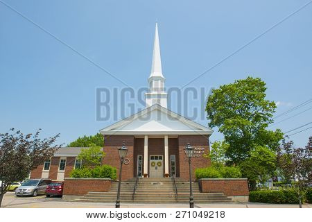 Stoughton, Ma, Usa - Jun. 13, 2017: First Parish Universalist Church At Washington Street, Stoughton