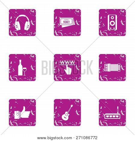 Virtual World Icons Set. Grunge Set Of 9 Virtual World Icons For Web Isolated On White Background