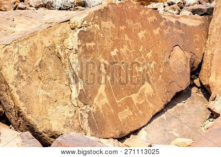 The Historic Featuring Ancient Rock Engravings By Hunter-gatherers & Khoikhoi Herders In Twyfelfonte