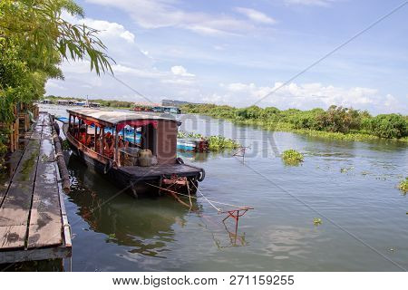 Flood Village Name Kampong Phluk Floating Village At Tonle Sap Lake, Siem Reap Province, Cambodia
