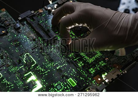 Scientist Research And Create Micro Electronic Technology Chip In The Laboratory