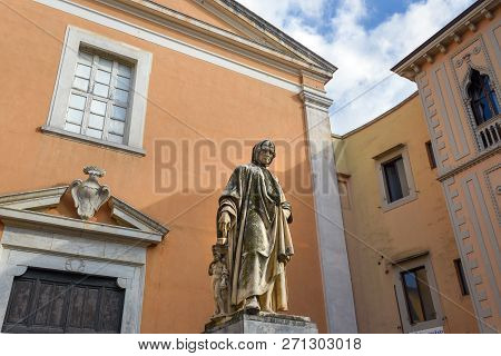 Statue To Sculptor And Architect Nicola Pisano In Pisa. Italy. Sculptor Salvino Salvini, 1864