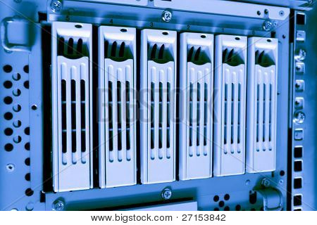 opbevaringsrum med SCSI-harddiske