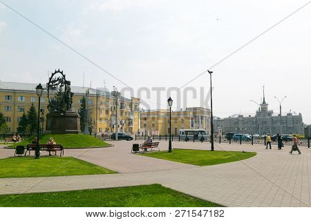Barnaul, Russia, 07.19.2018 Old Town In Russian Siberia. Editorial.