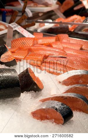 Fish Market, Fresh Fish In Street Market, Fresh Fish, Social Issue, Fish Market Street Market