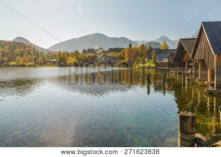 Idyllic Autumn Scene In Grundlsee Lake. Location: Resort Grundlsee, Liezen District Of Styria, Austr