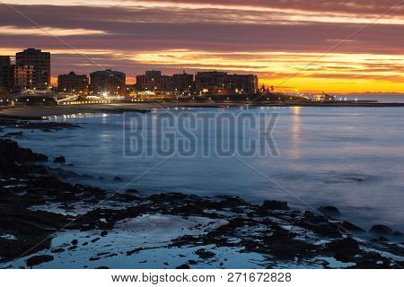 Sunrise Newcastle Beach - Newcastle Australia