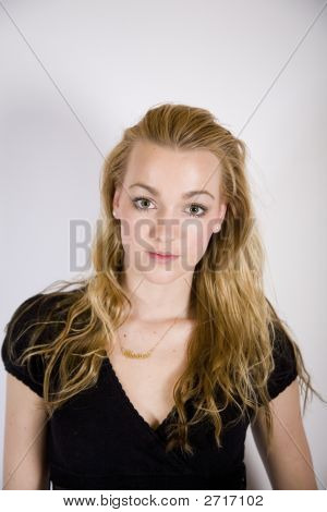 vrij blond meisje