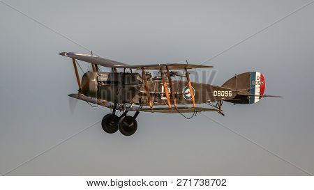 Bristol F2 .b In Flight