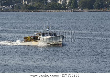 New Bedford, Ma, Usa - August 27, 2018: Lobsterboat Roundabout, Hailing Port Mattapoisett, Massachus