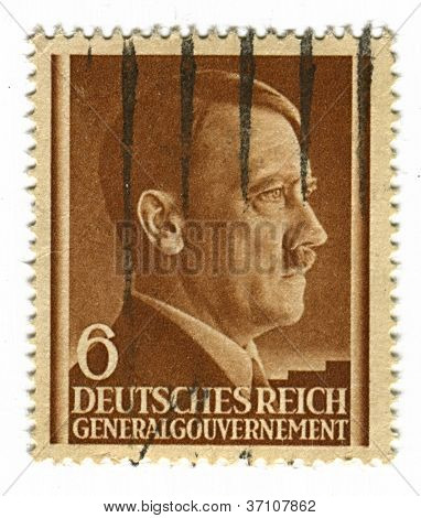 เยอรมนี - เซอร์กา 1943: แสตมป์พิมพ์ในเยอรมนีแสดงภาพของ Adolf Hitler Ge ที่เกิดที่ออสเตรีย