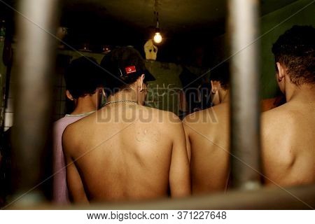 Teixeira De Freitas, Bahia / Brazil - August 4, 2009: Violating Juveniles Are Seen In Cell Of The Po
