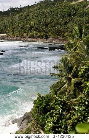 Itacare, Bahia / Brazil - January 12, 2012: View Of The Havaizinho Beach In Itacare. The Place Is Be