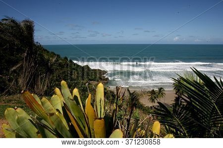 Itacare, Bahia / Brazil - January 12, 2012: View Of The Havaizinho Beach In Itacare. The Place Is Be