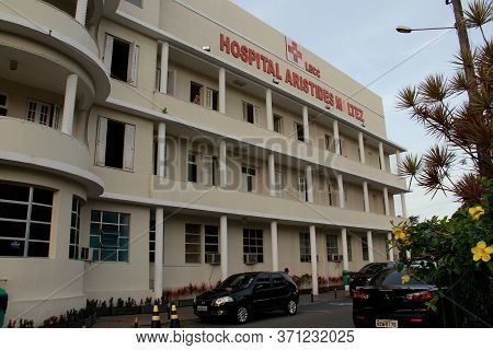 Salvador, Bahia / Brazil - October 27, 2014: Facade Of The Aristides Maltez Hospital In The Brotas N