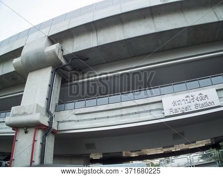 Srt Dark Red Line (rangsit Station) Thailand-19 November 2018:laksi Srt Dark Red Line Station The Co